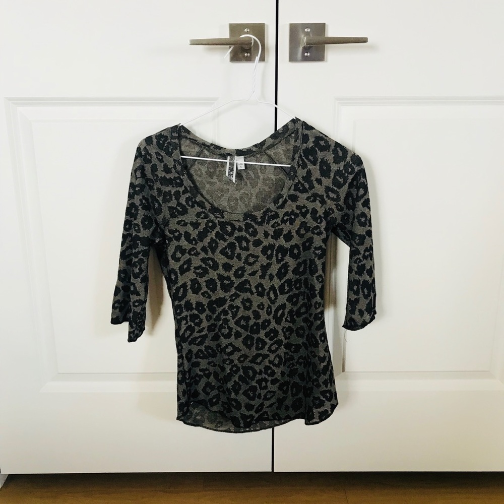 Buckle Top